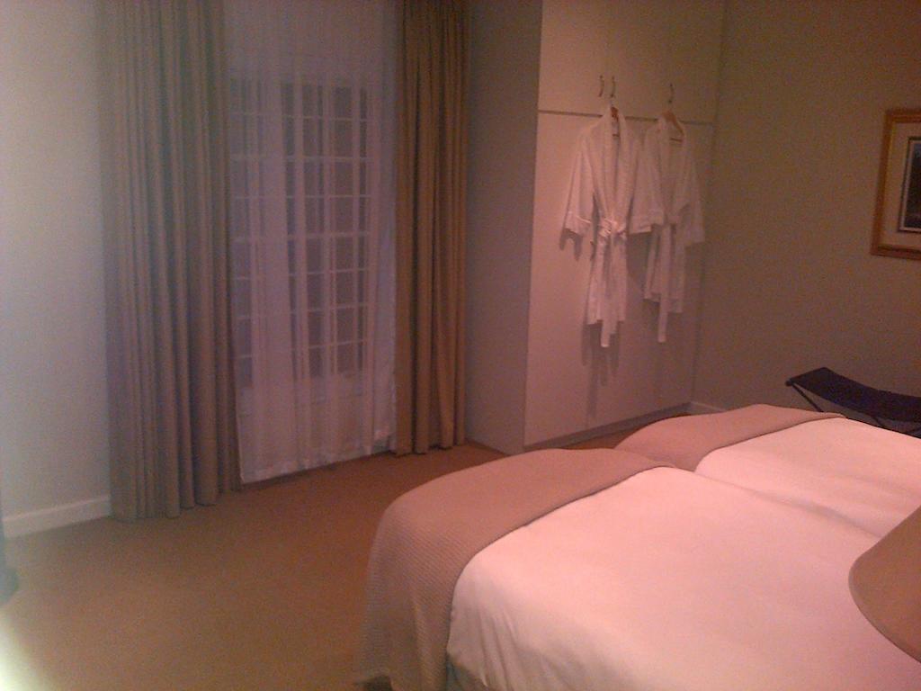 Nautilus Guest House Hermanus Exterior foto