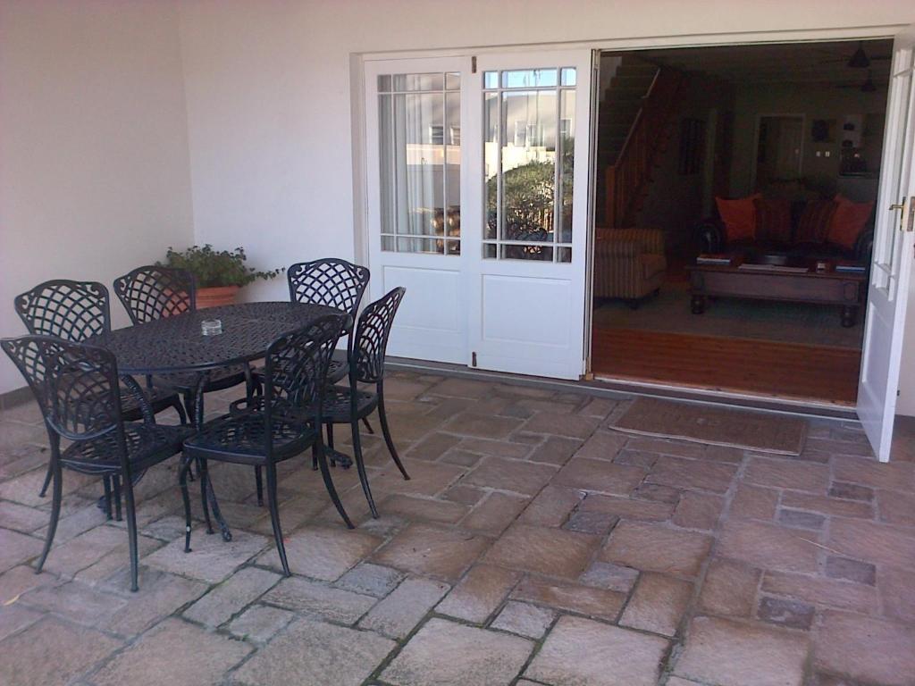 Nautilus Guest House Hermanus Exterior foto
