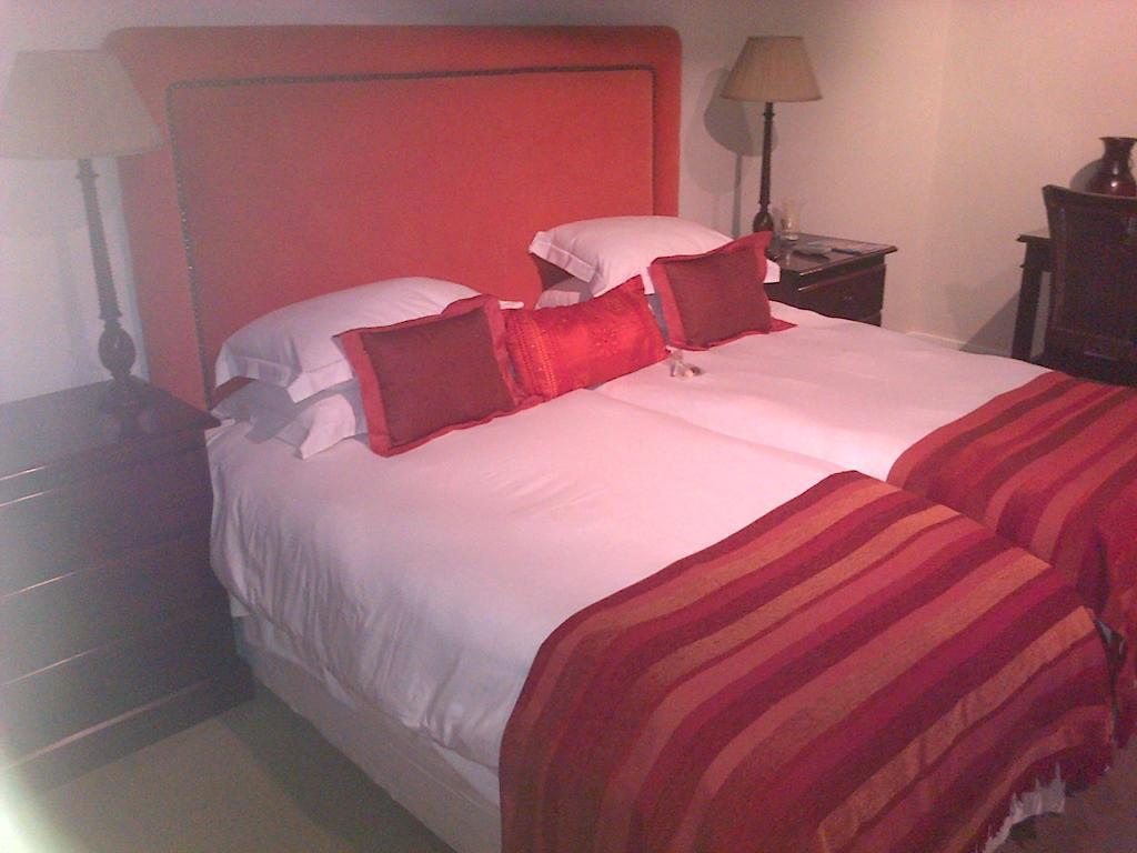 Nautilus Guest House Hermanus Quarto foto